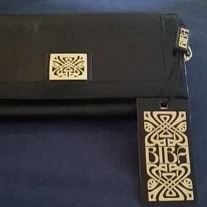 Women handbags